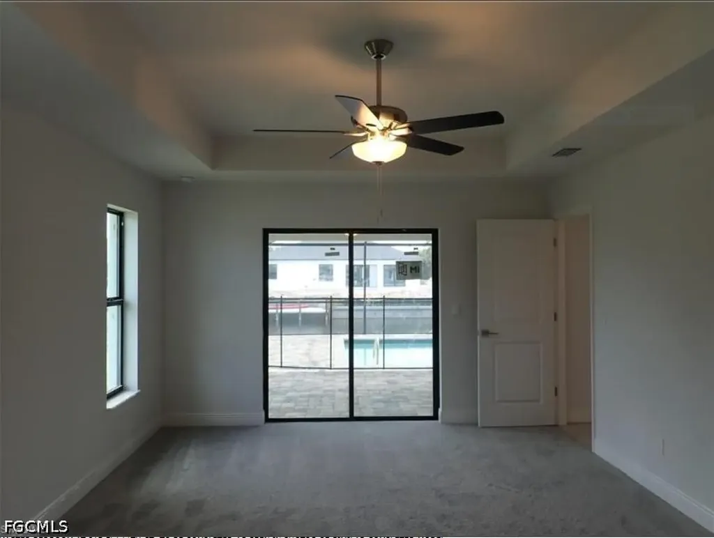 815 SW 11th Court Cape Coral FL 33991