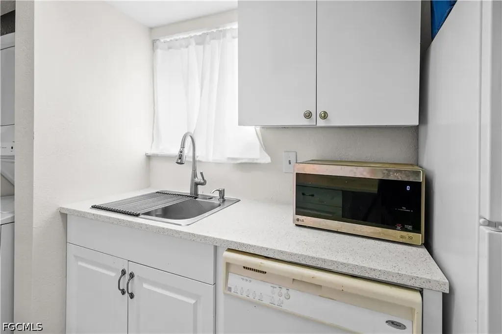 3369 Yukon Circle Fort Myers FL 33907