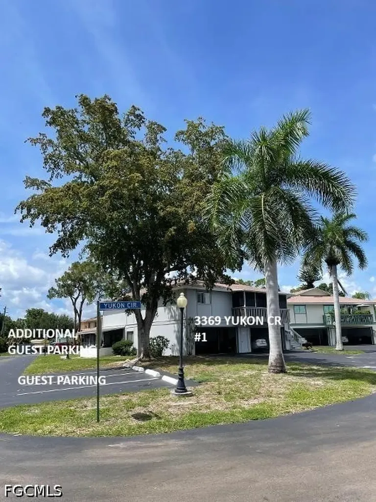 3369 Yukon Circle Fort Myers FL 33907