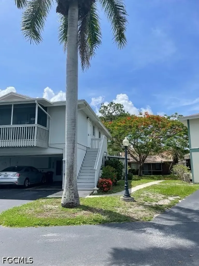 3369 Yukon Circle Fort Myers FL 33907