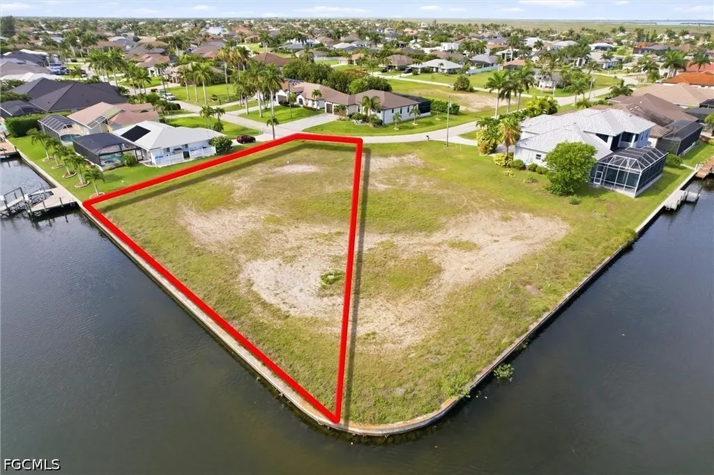 3021 SW 27th Place Cape Coral FL 33914