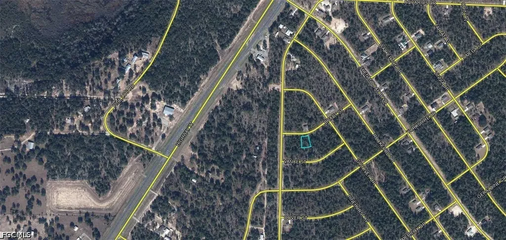 00000000-01-0053-0003 Brady Street Chipley FL 32428