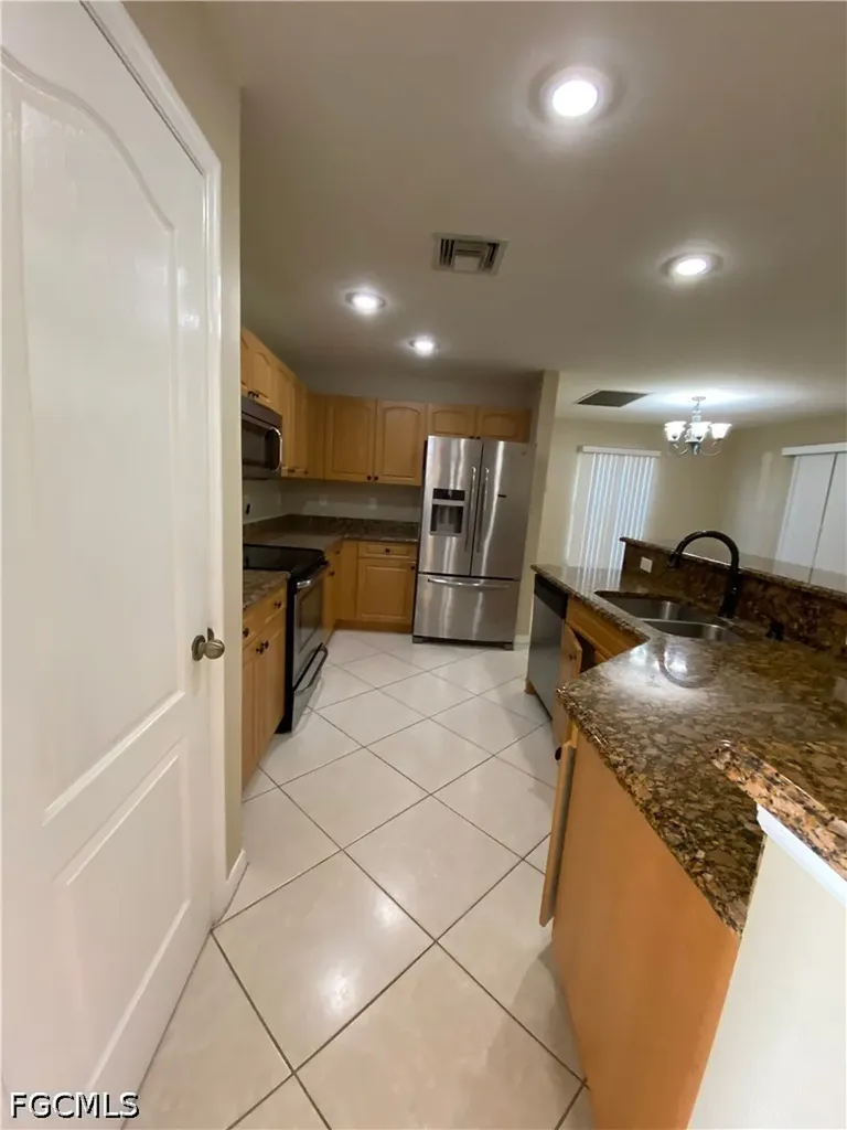 1104 NW 11th Place Cape Coral FL 33993
