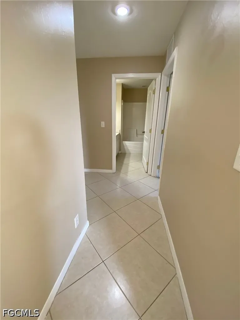 1104 NW 11th Place Cape Coral FL 33993
