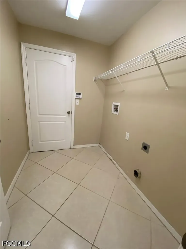 1104 NW 11th Place Cape Coral FL 33993