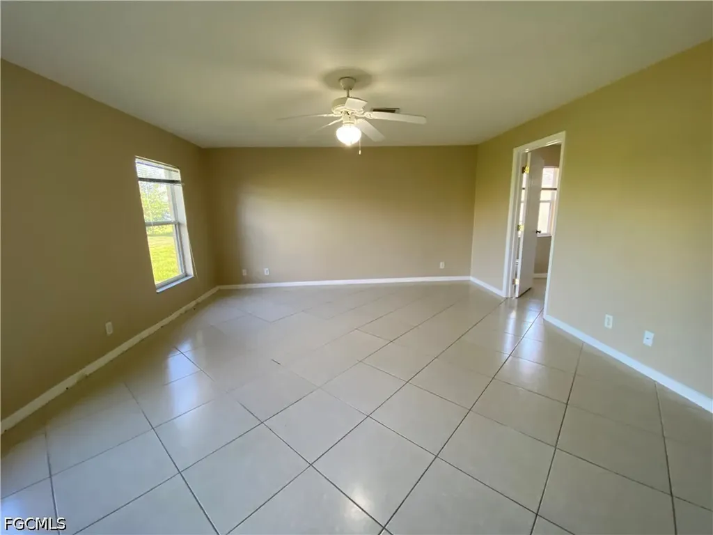 1104 NW 11th Place Cape Coral FL 33993