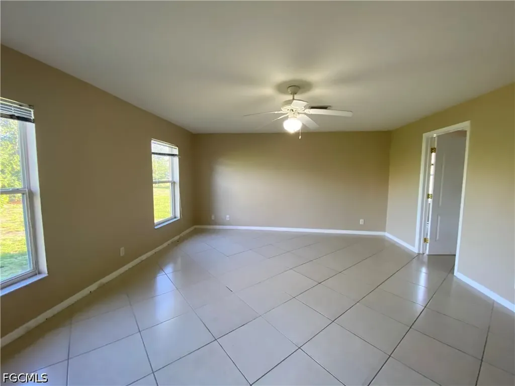 1104 NW 11th Place Cape Coral FL 33993