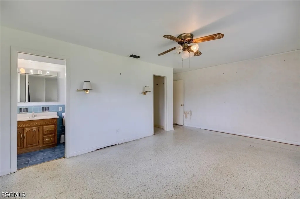 1117 SE 33rd Terrace Cape Coral FL 33904