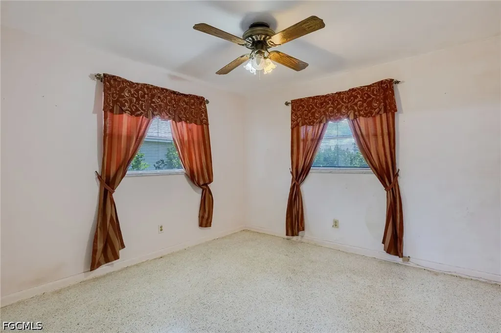 1117 SE 33rd Terrace Cape Coral FL 33904