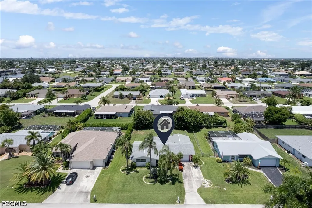 1117 SE 33rd Terrace Cape Coral FL 33904