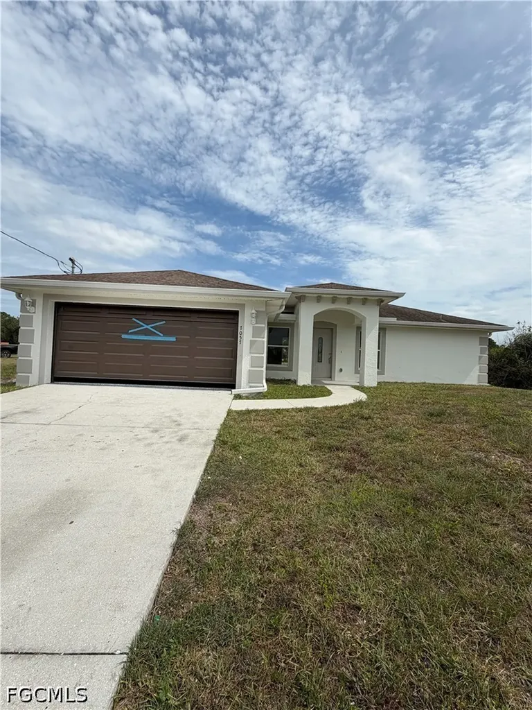 7057 Brazil Circle Labelle FL 33935