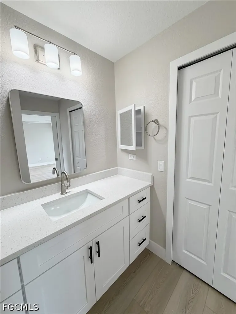 7057 Brazil Circle Labelle FL 33935