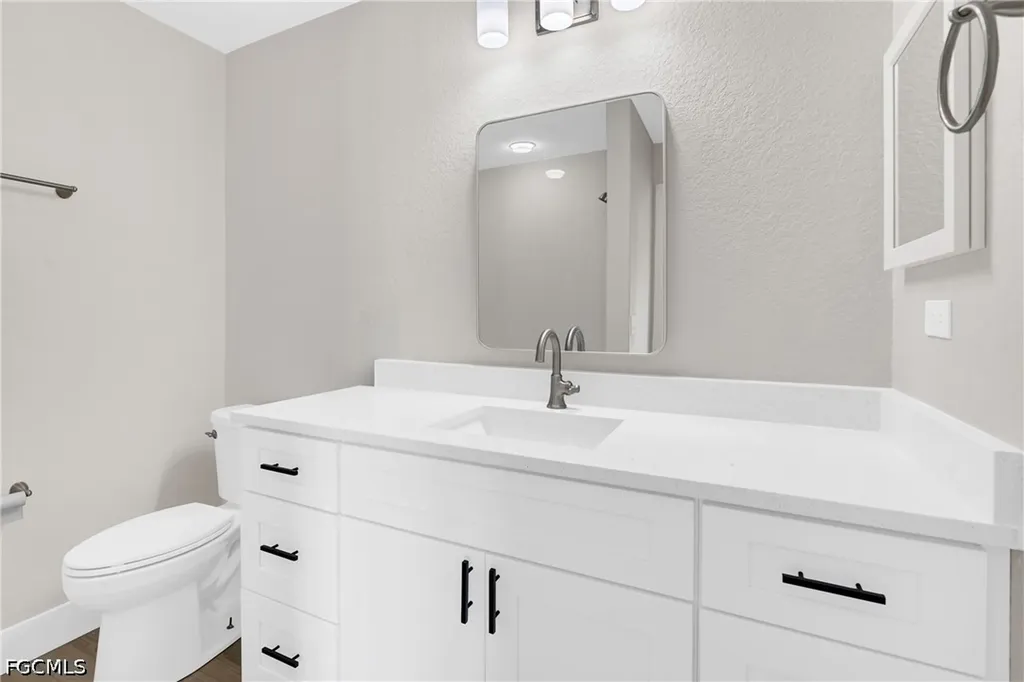 7057 Brazil Circle Labelle FL 33935
