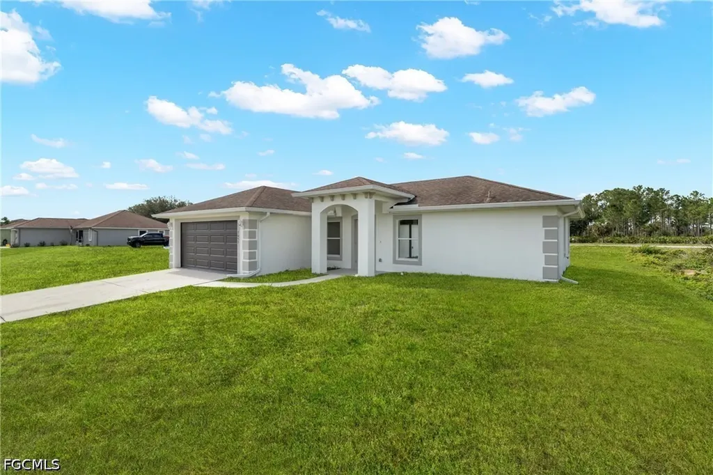 7057 Brazil Circle Labelle FL 33935