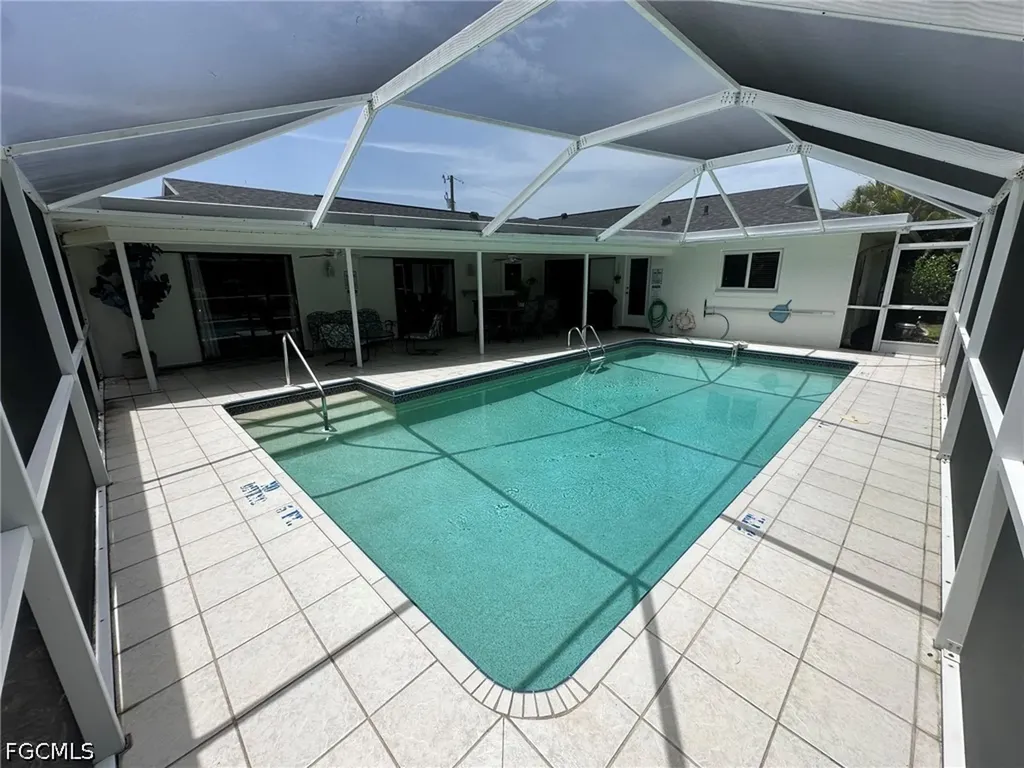 801 SW 52nd Street Cape Coral FL 33914