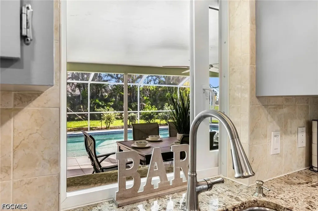 801 SW 52nd Street Cape Coral FL 33914