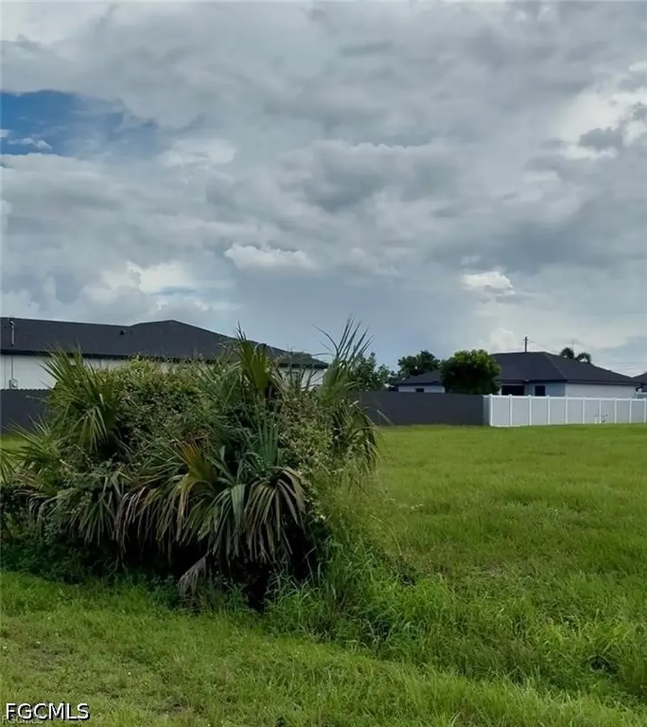 4021 NW 36th Place Cape Coral FL 33993