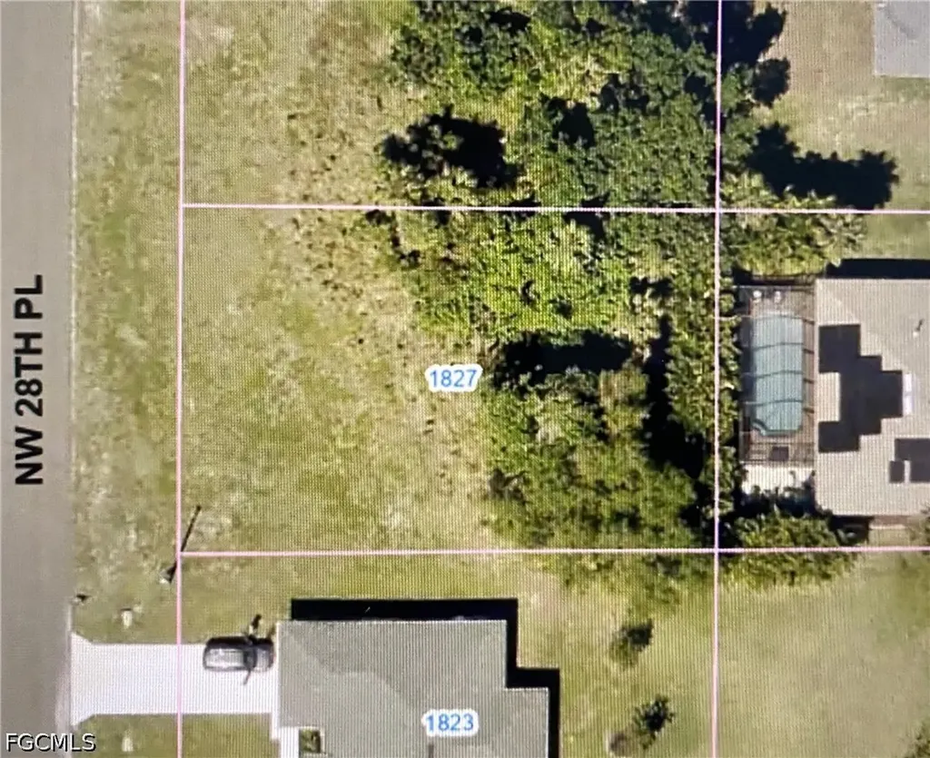 Cape Coral FL, 1827 NW 28th Place