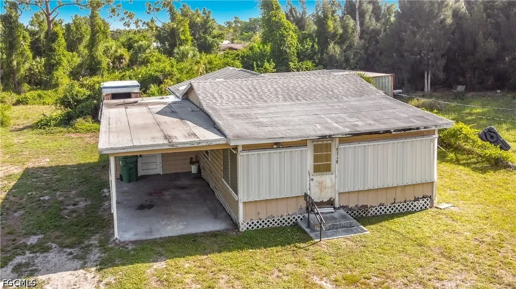 8318 Roosevelt Street Englewood FL 34224