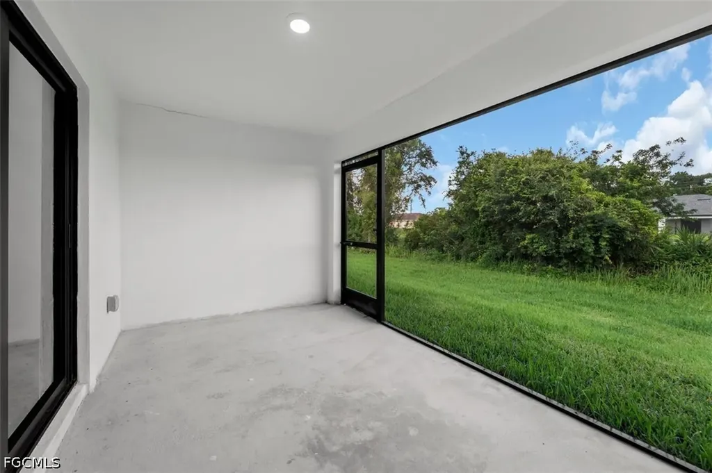 2502 Martin Avenue S Lehigh Acres FL 33973