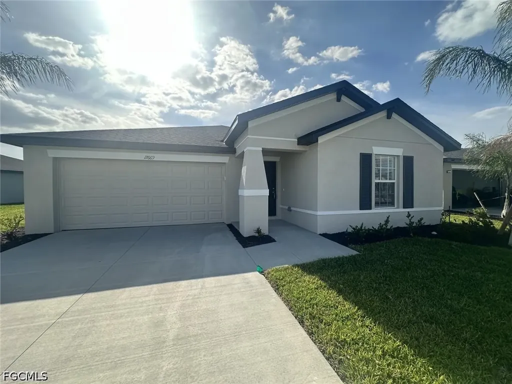17669 Paradiso Way North Fort Myers FL 33917
