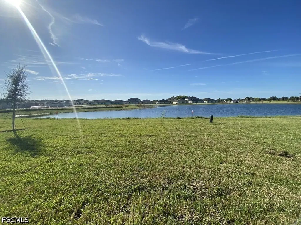 17669 Paradiso Way North Fort Myers FL 33917