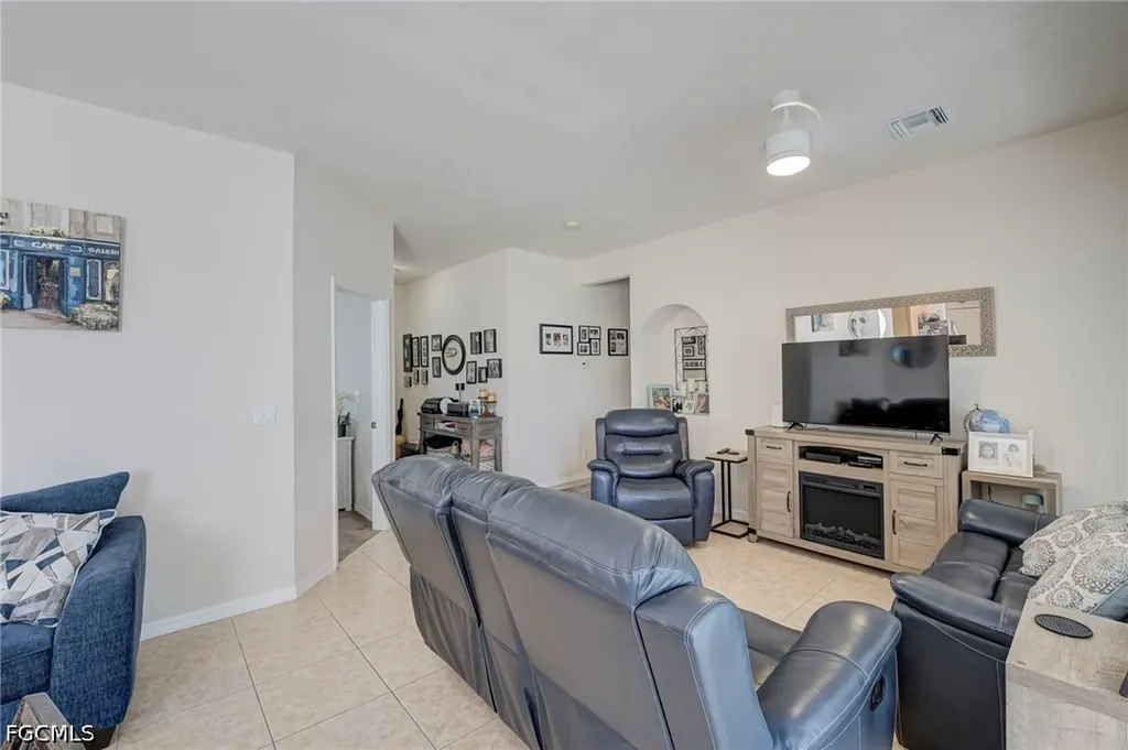 105 Eric Avenue N Lehigh Acres FL 33971
