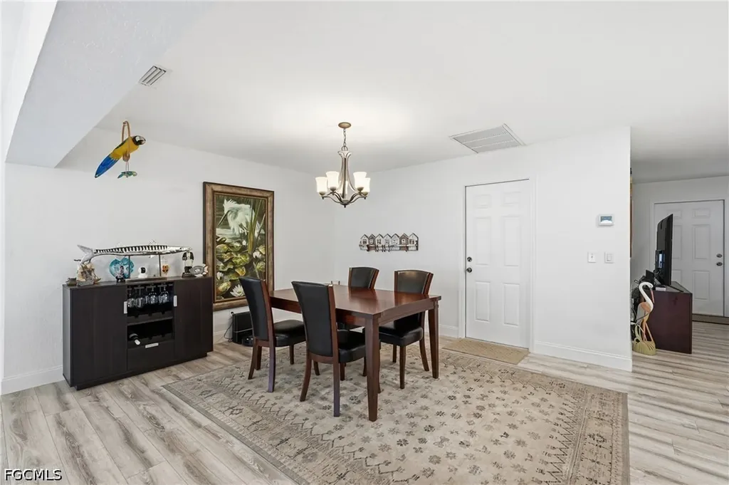 2045 SE 28th Street Cape Coral FL 33904