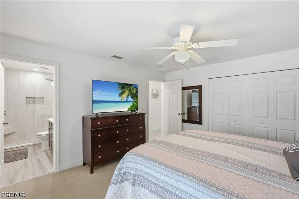 2045 SE 28th Street Cape Coral FL 33904