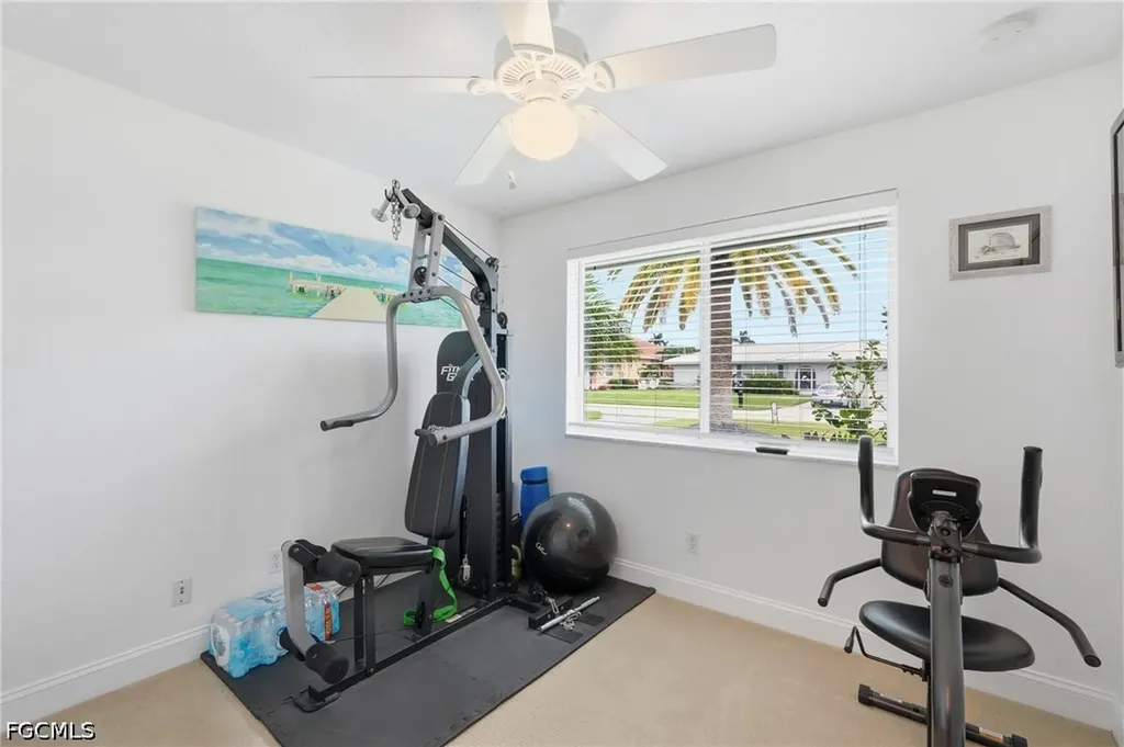 2045 SE 28th Street Cape Coral FL 33904