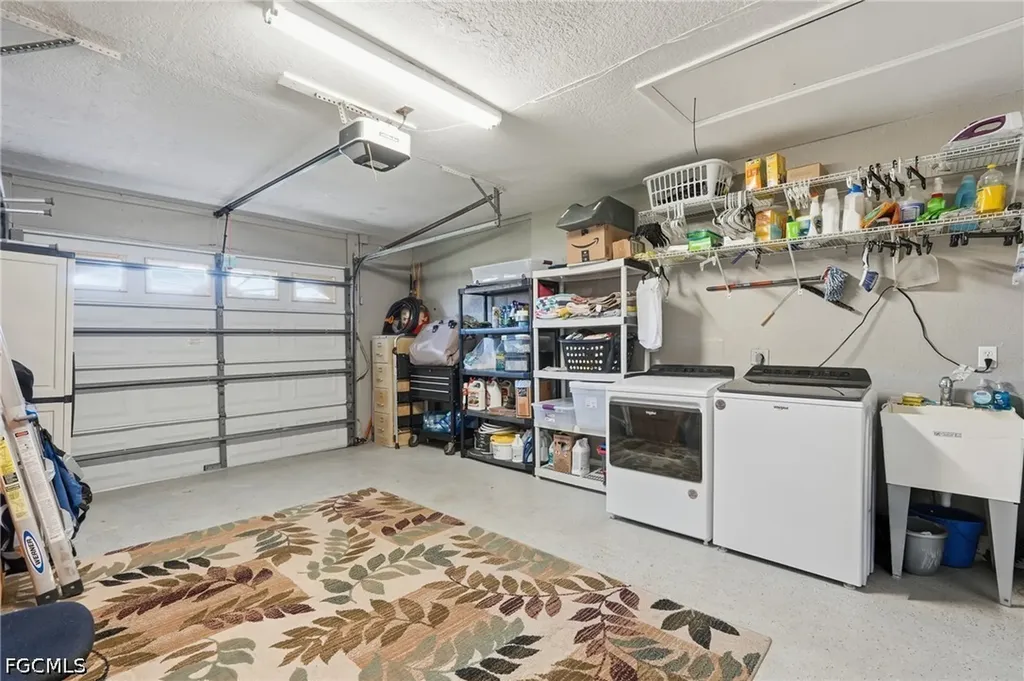 2045 SE 28th Street Cape Coral FL 33904