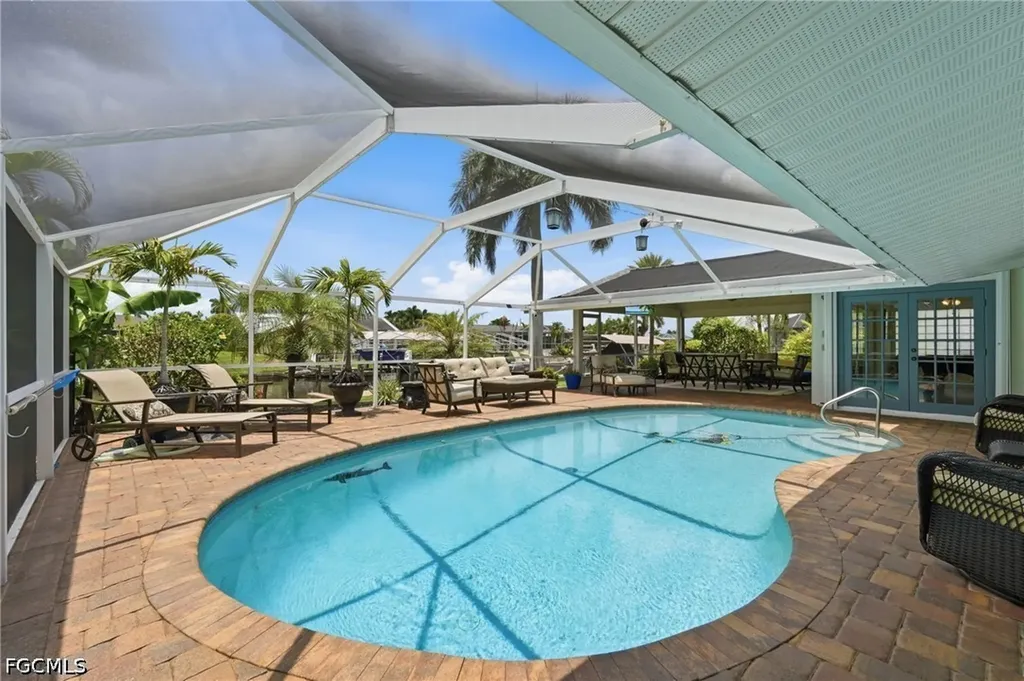 2045 SE 28th Street Cape Coral FL 33904