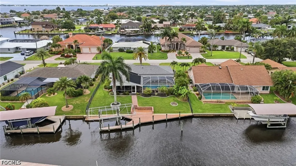 2045 SE 28th Street Cape Coral FL 33904