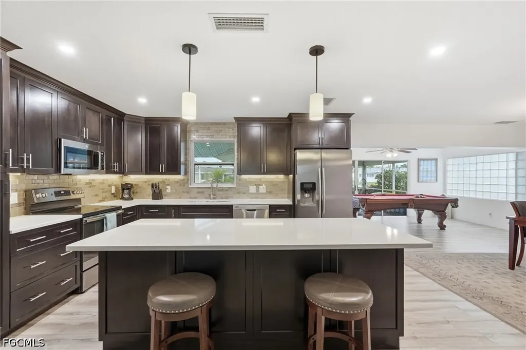 2045 SE 28th Street Cape Coral FL 33904