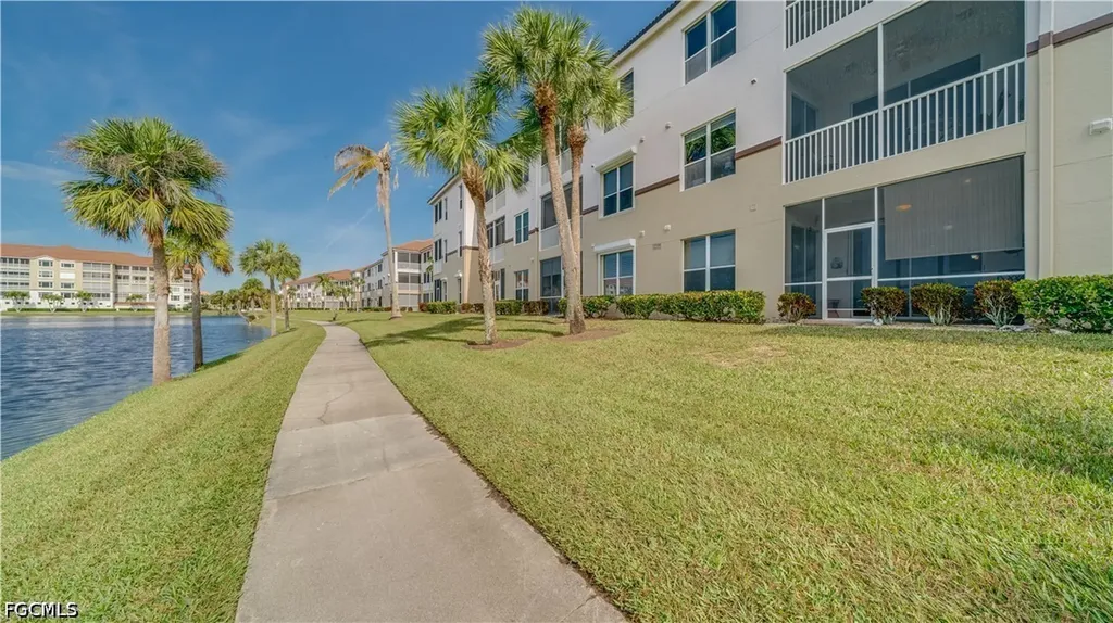 17120 Bridgestone Court Fort Myers FL 33908