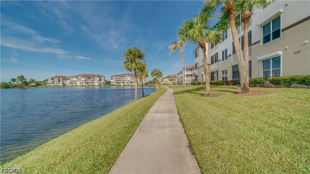 17120 Bridgestone Court Fort Myers FL 33908