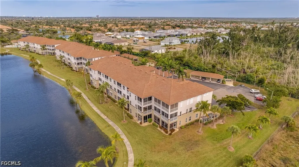 17120 Bridgestone Court Fort Myers FL 33908