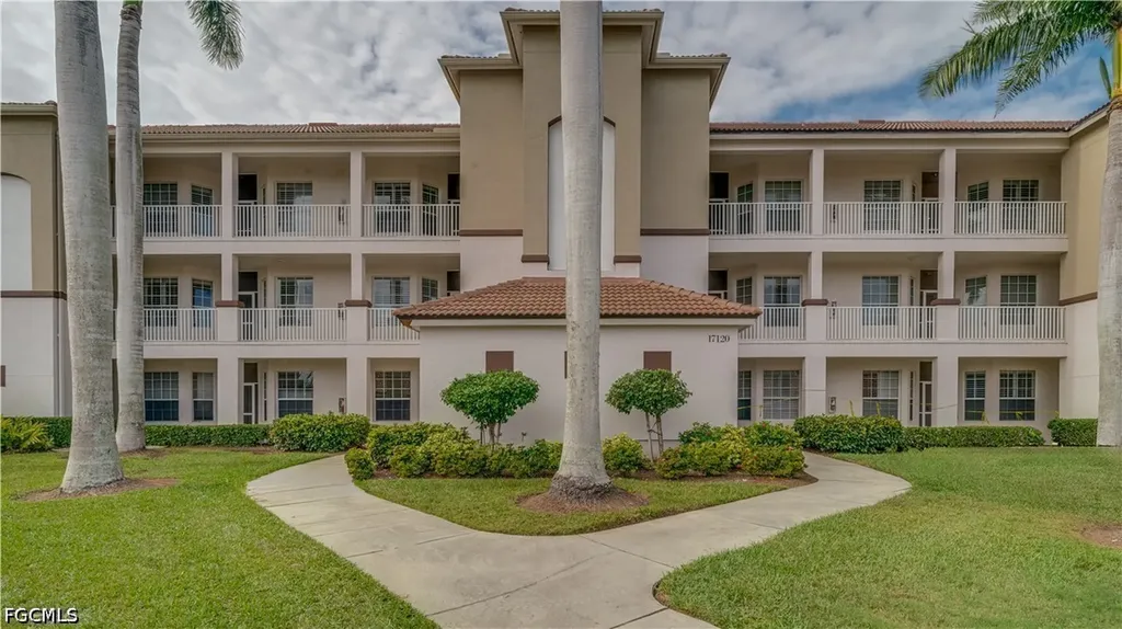 17120 Bridgestone Court Fort Myers FL 33908
