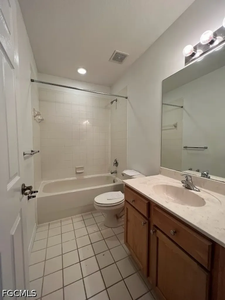 9634 Roundstone Circle Fort Myers FL 33967