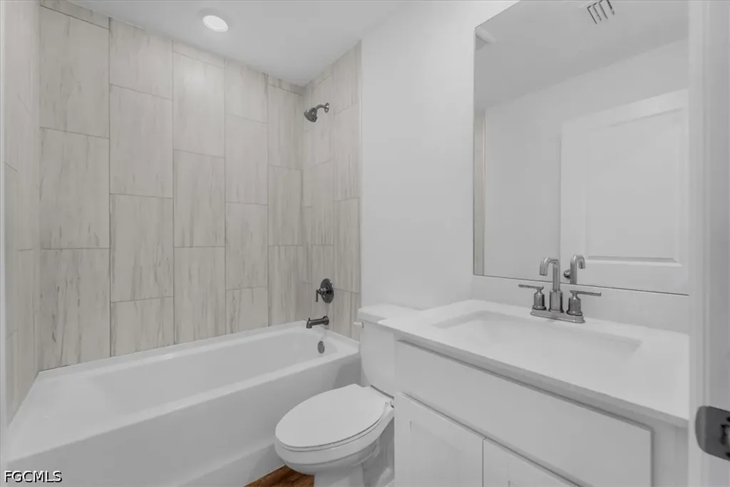 936 Admiral Bull Halsey Avenue Labelle FL 33935