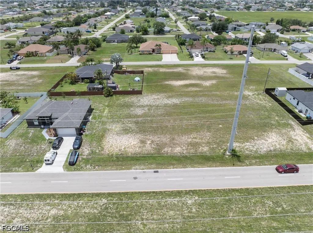 418 Kismet Parkway E Cape Coral FL 33909
