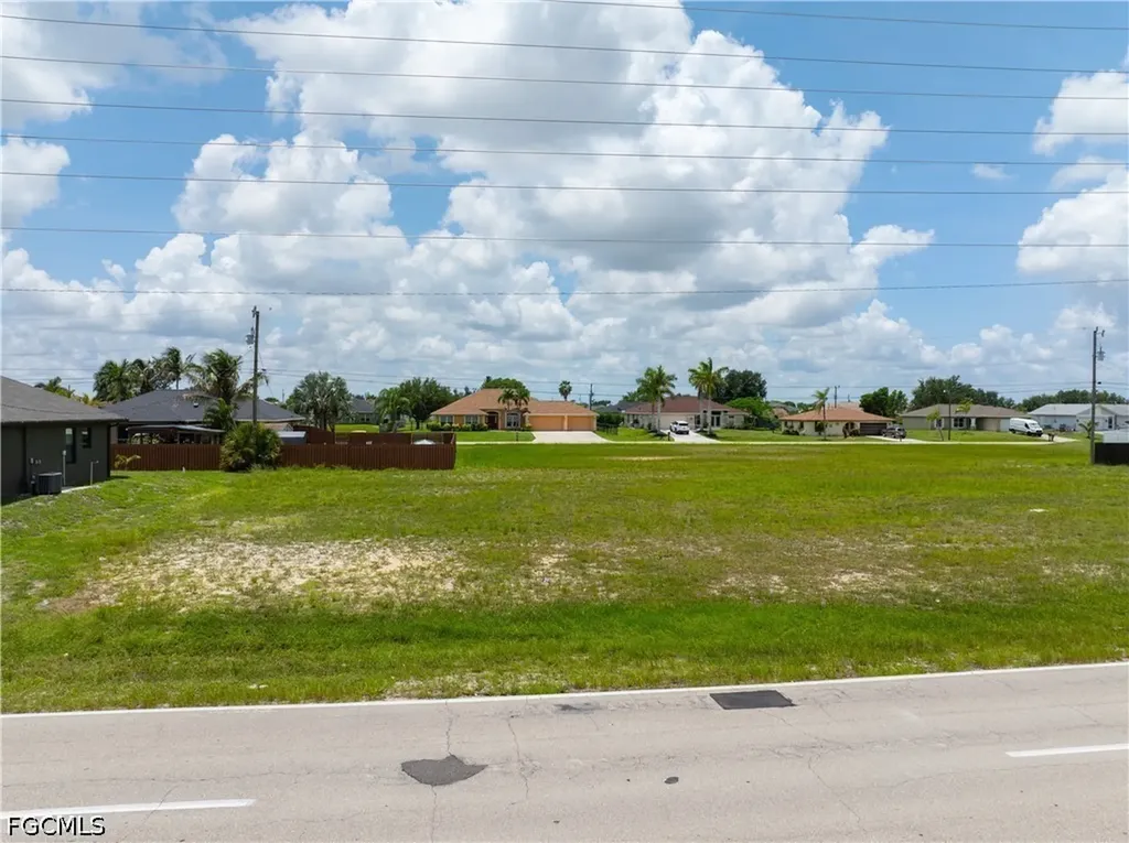 418 Kismet Parkway E Cape Coral FL 33909