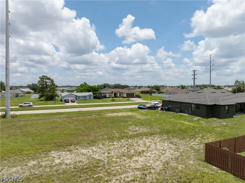 418 Kismet Parkway E Cape Coral FL 33909