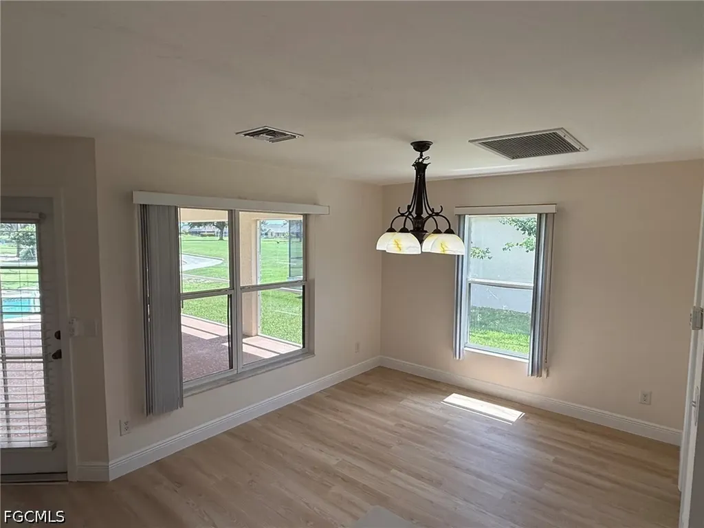 1402 SW 16th Terrace Cape Coral FL 33991