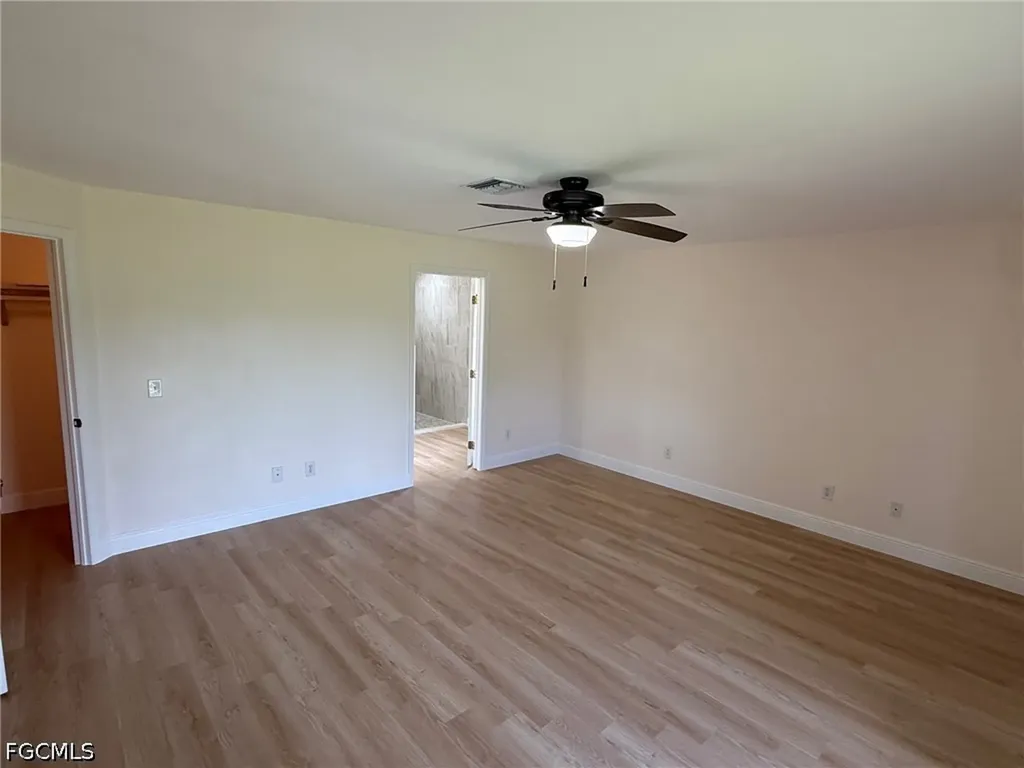 1402 SW 16th Terrace Cape Coral FL 33991
