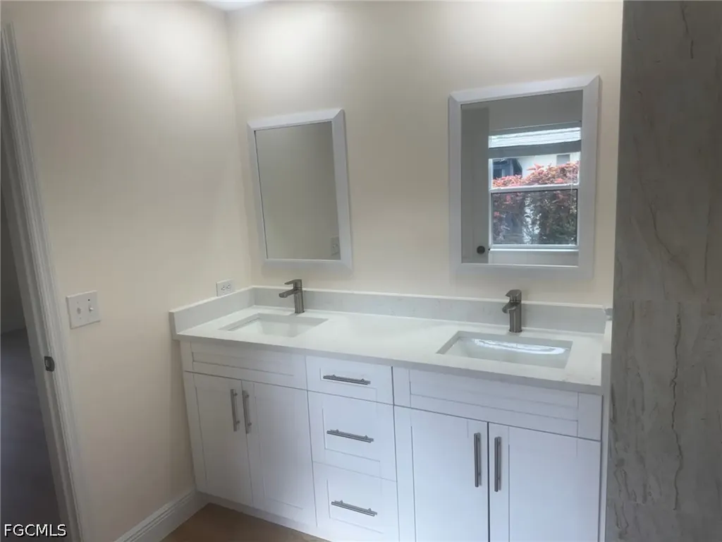 1402 SW 16th Terrace Cape Coral FL 33991