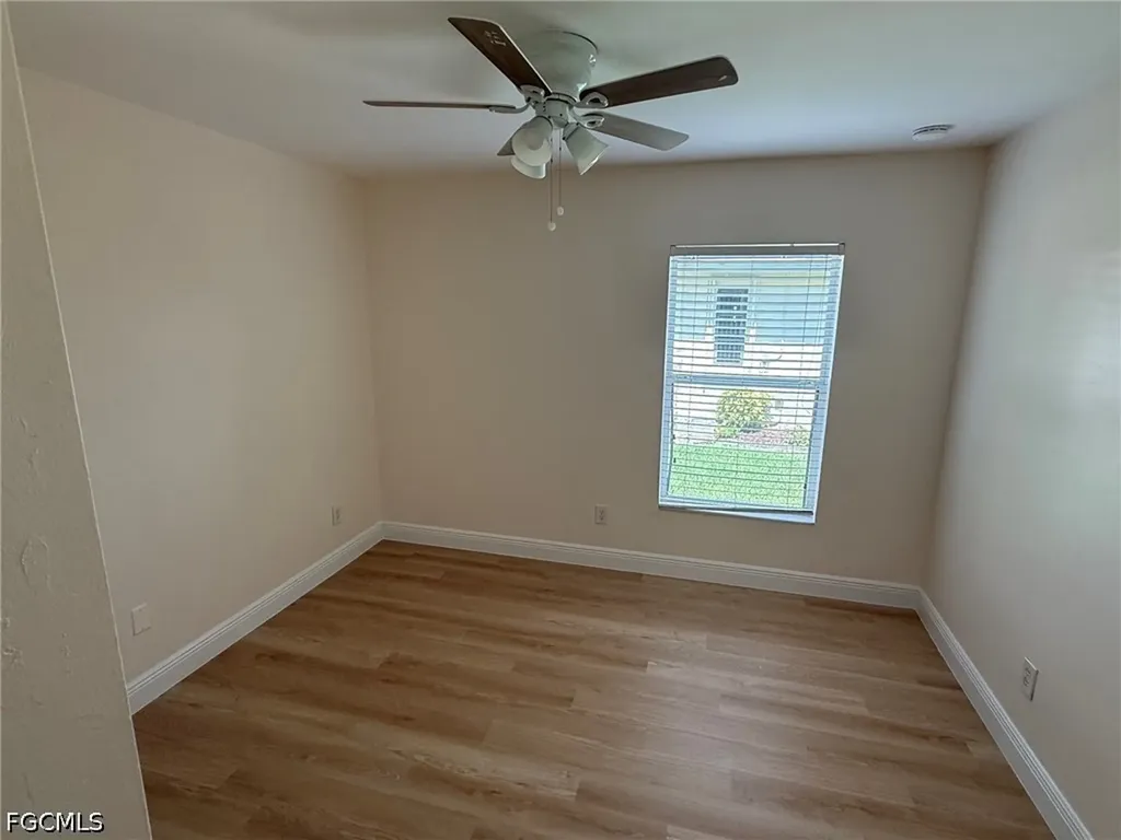 1402 SW 16th Terrace Cape Coral FL 33991