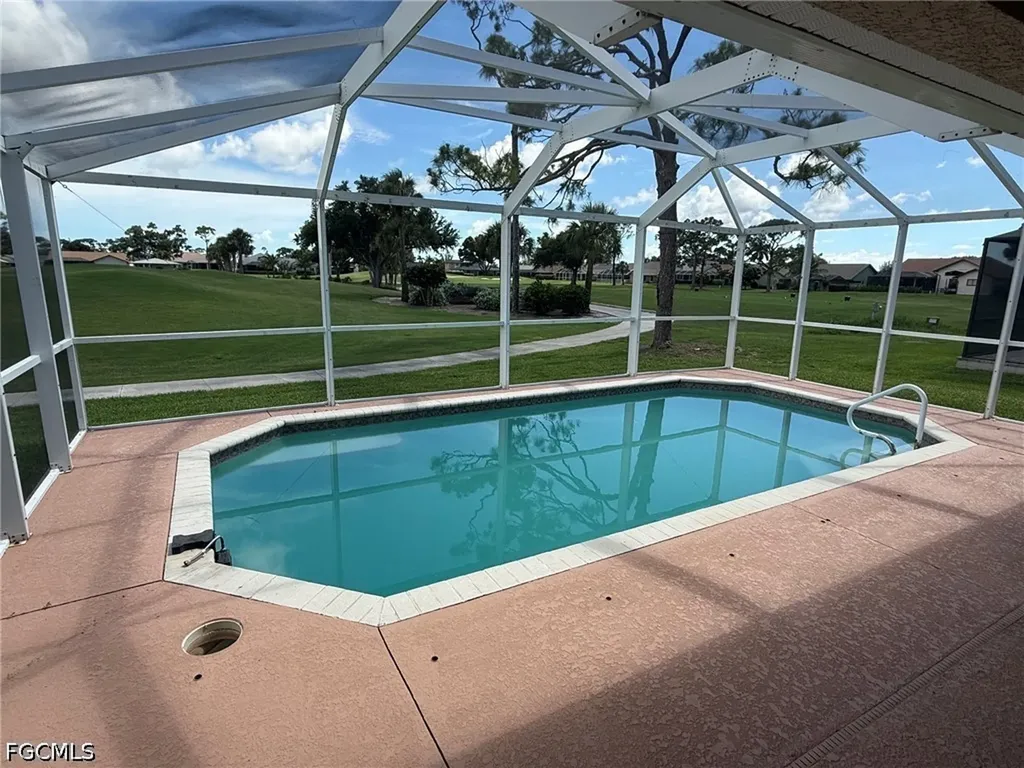 1402 SW 16th Terrace Cape Coral FL 33991