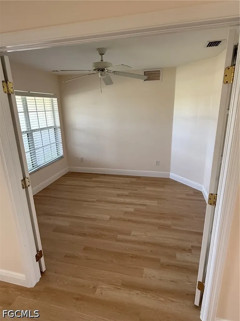 1402 SW 16th Terrace Cape Coral FL 33991