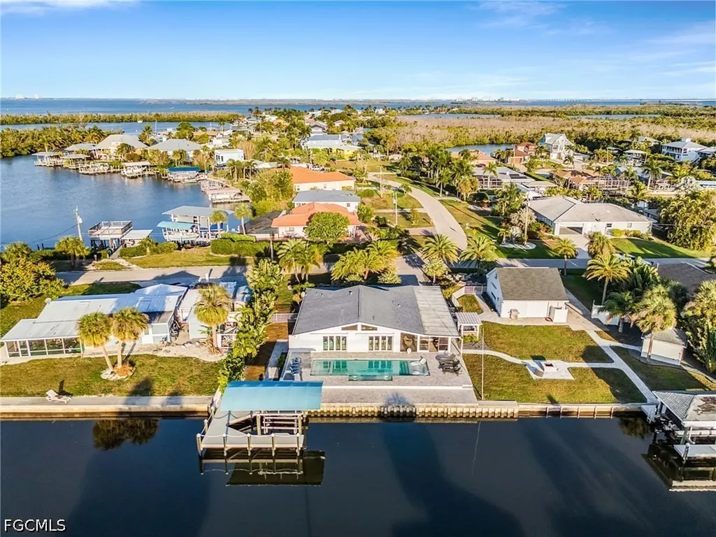 2823 8th Avenue St. James City FL 33956